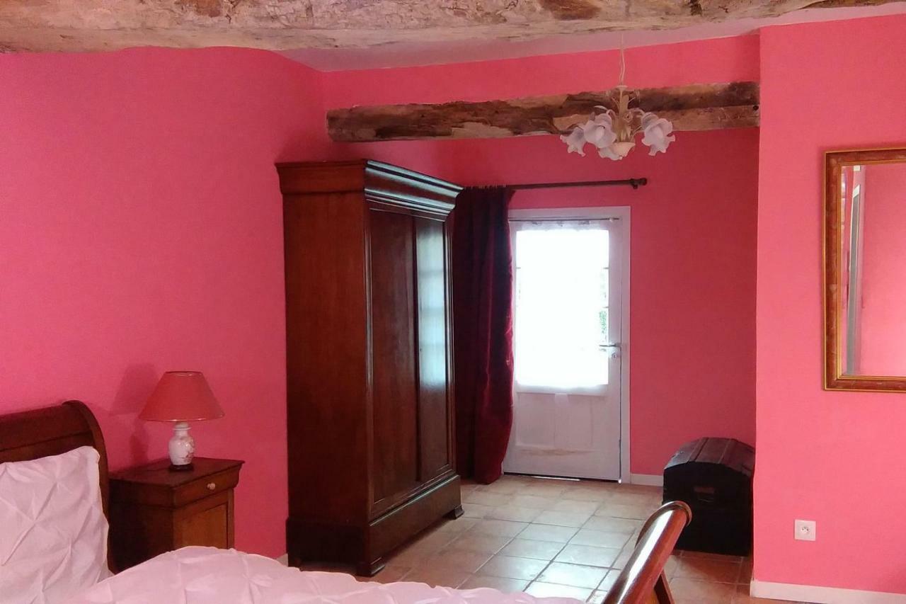 Bed and Breakfast Le Douitel Roncey Zewnętrze zdjęcie